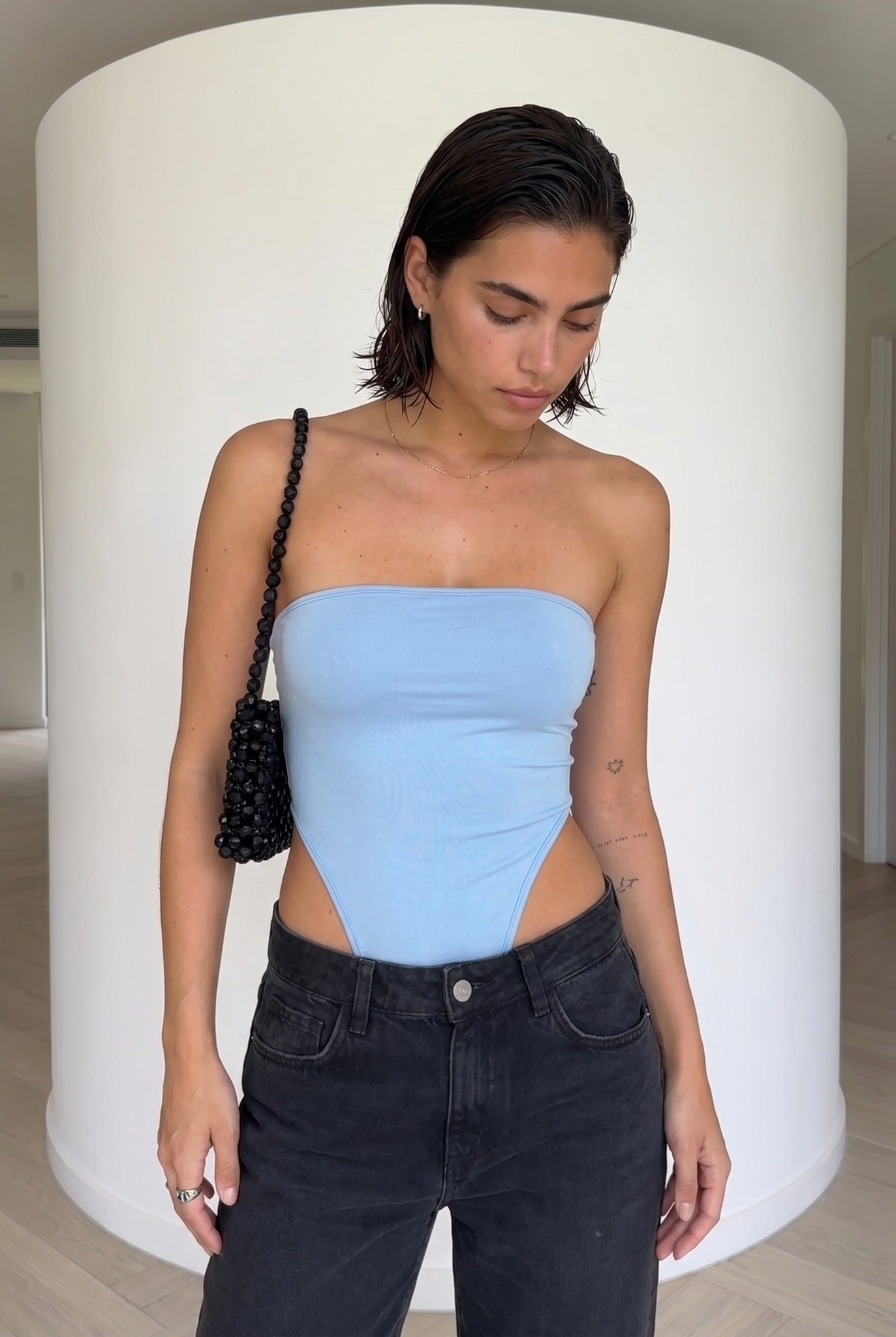BODY KIRA